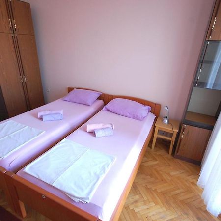 Apartments Dida By El-Pi Tours Njivice Ngoại thất bức ảnh