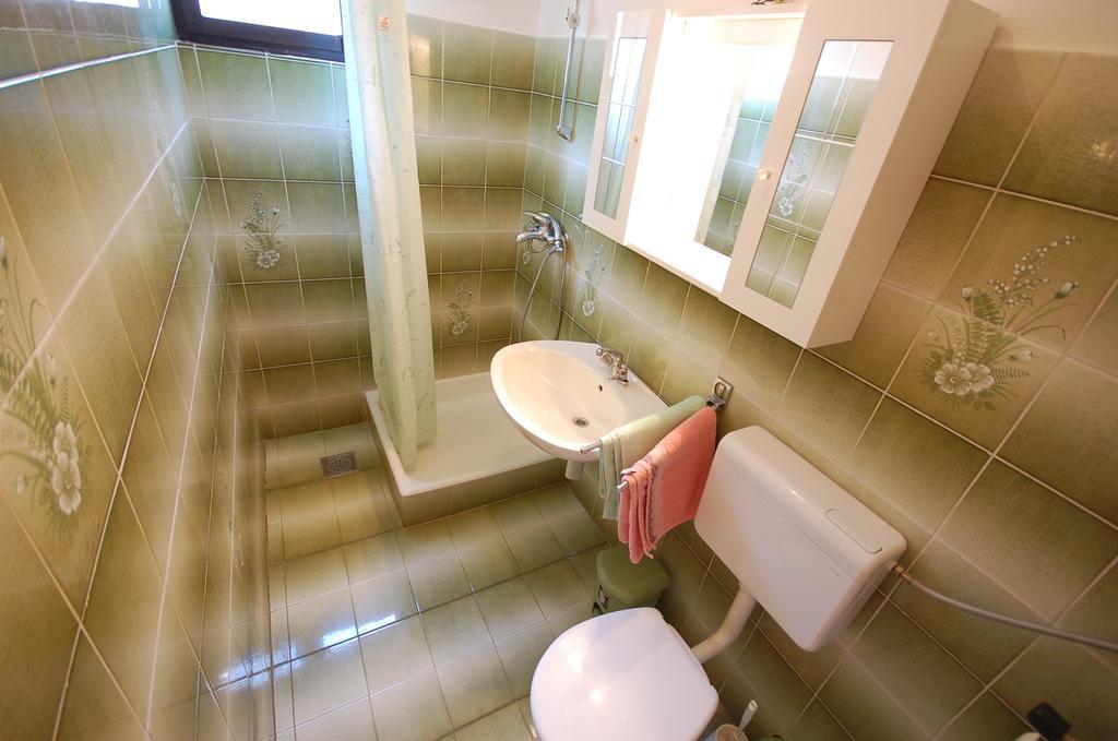 Apartments Dida By El-Pi Tours Njivice Phòng bức ảnh