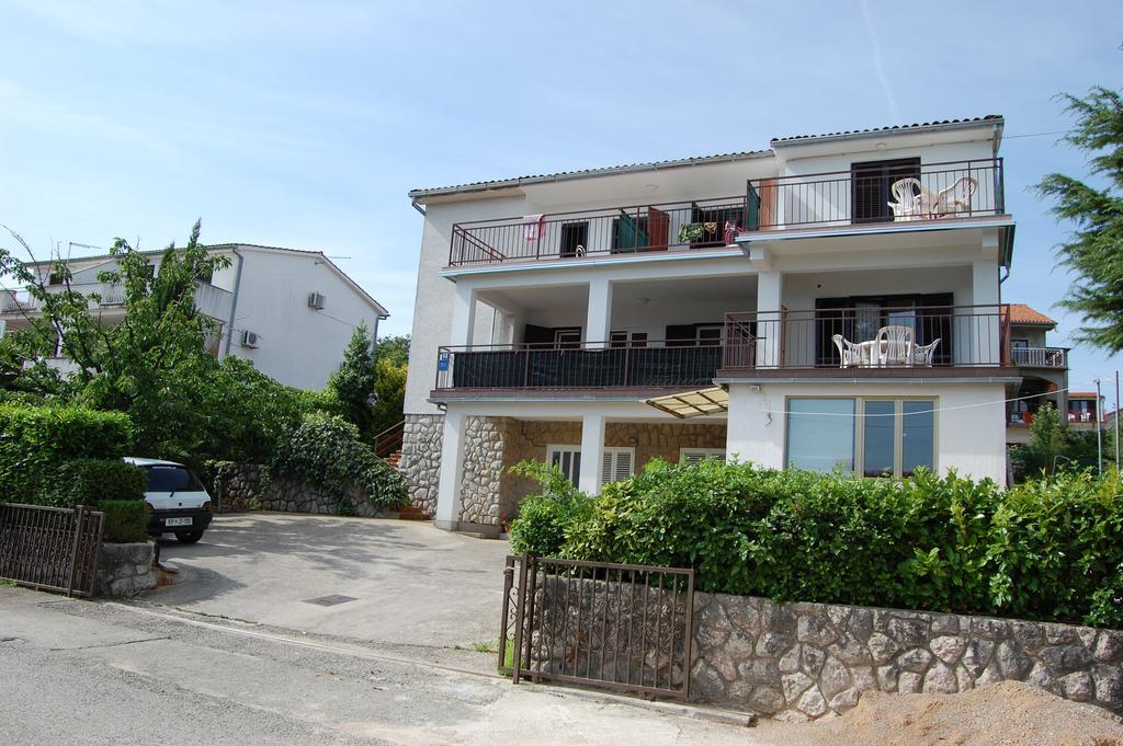 Apartments Dida By El-Pi Tours Njivice Ngoại thất bức ảnh