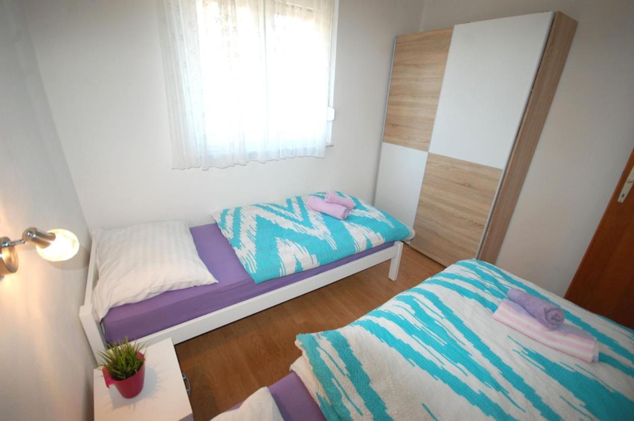 Apartments Dida By El-Pi Tours Njivice Ngoại thất bức ảnh