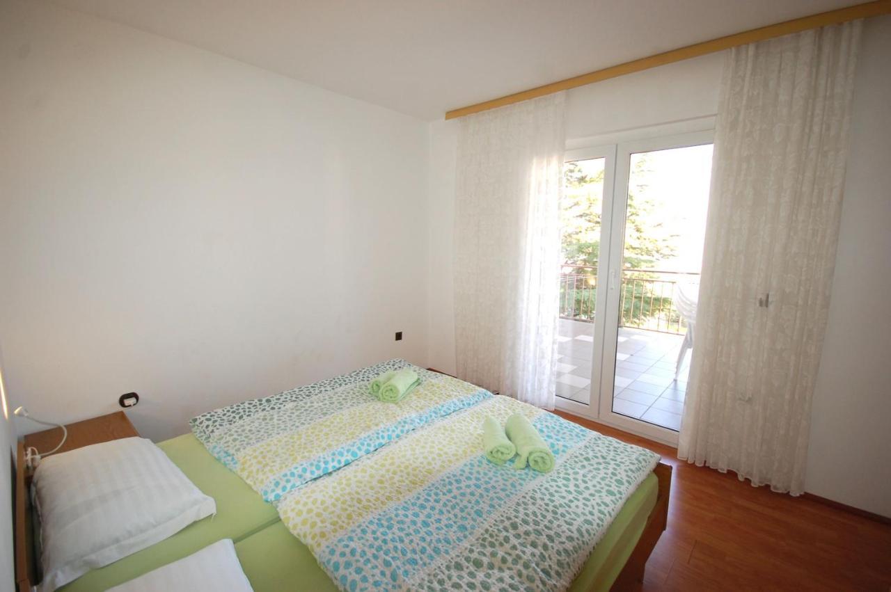 Apartments Dida By El-Pi Tours Njivice Ngoại thất bức ảnh